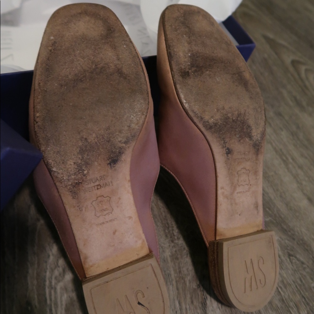 Stuart Weitzman - Picture 5 of 5